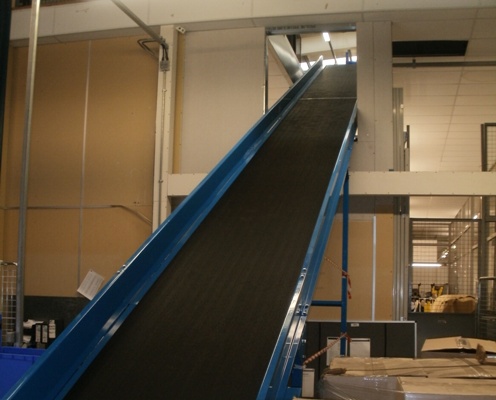 reversible mezzanine conveyor